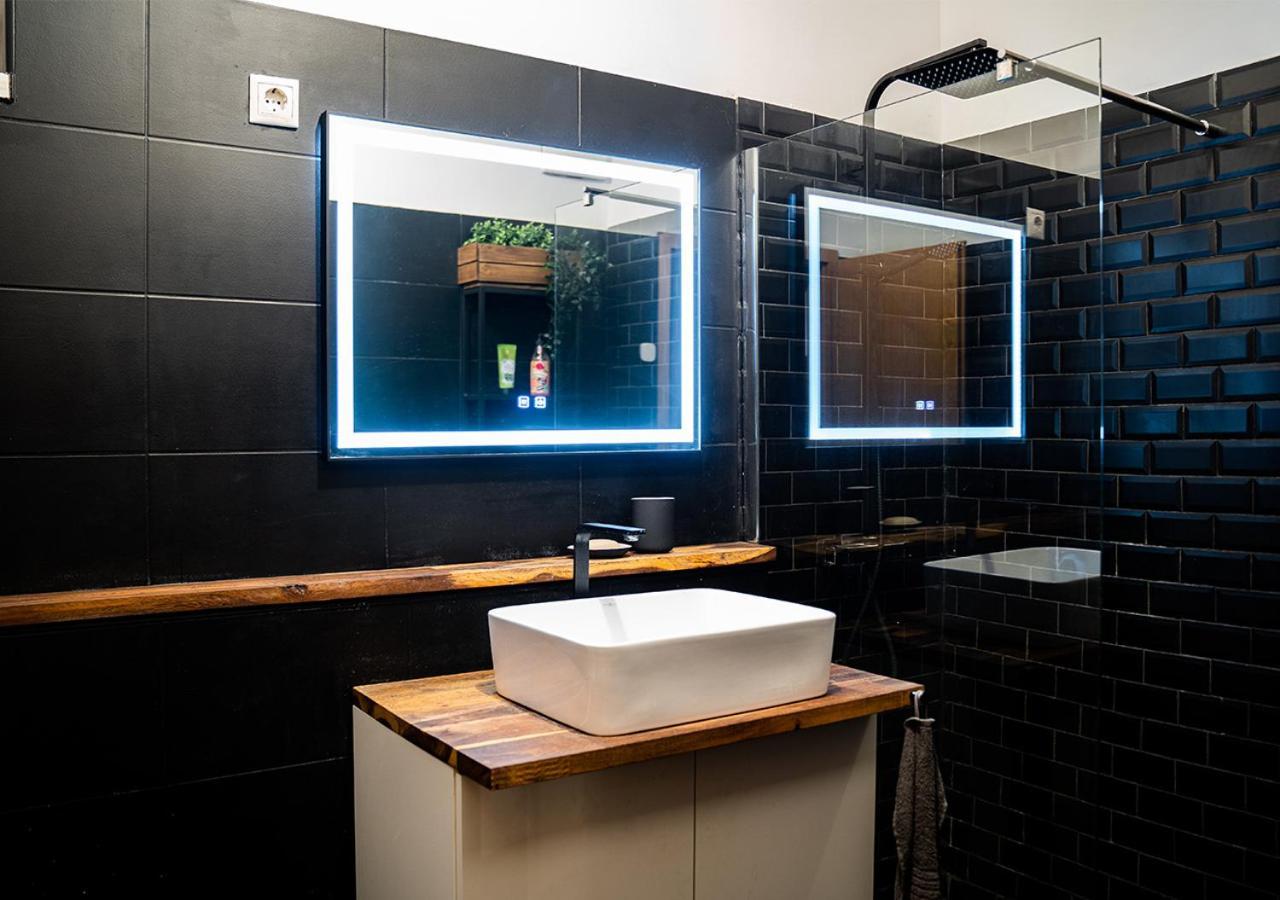 דירות בודפשט Free Parking - Downtown Location, Balcony & Nespresso מראה חיצוני תמונה