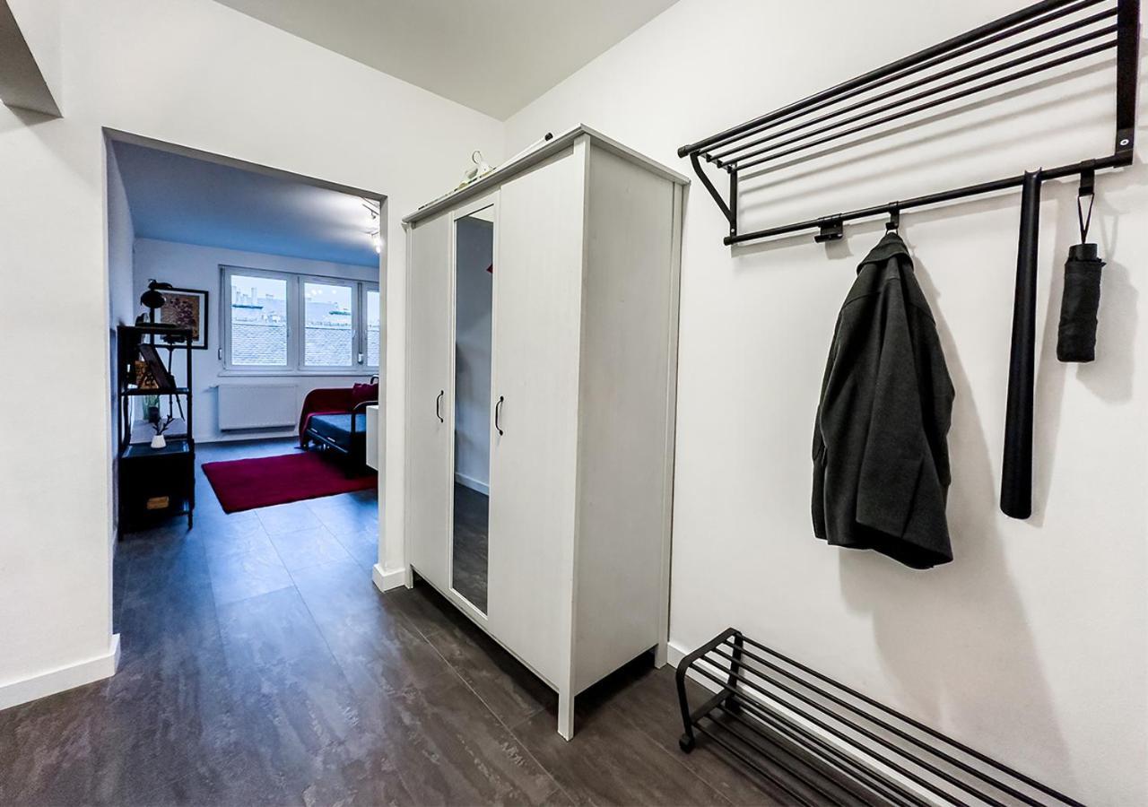דירות בודפשט Free Parking - Downtown Location, Balcony & Nespresso מראה חיצוני תמונה