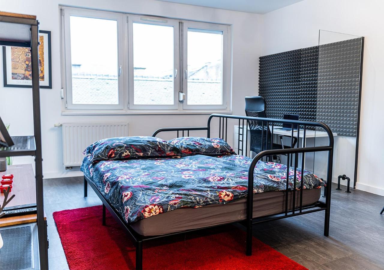 דירות בודפשט Free Parking - Downtown Location, Balcony & Nespresso מראה חיצוני תמונה
